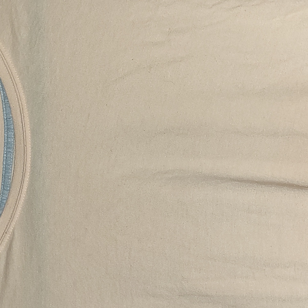 Shirt - Picture 2 of 4